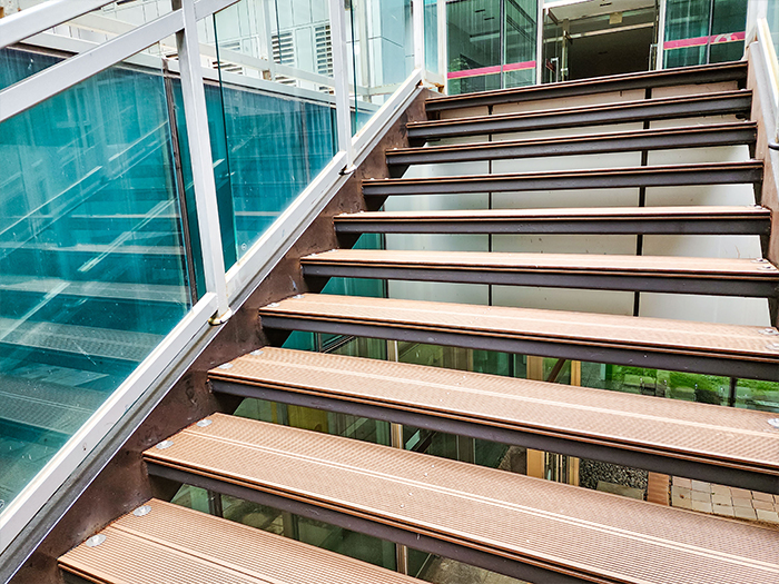 동탄위버폴리스 합성목재 데크 4.jpg