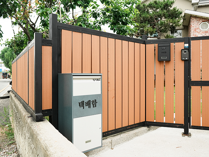 경기도 고양시 전원주택 합성목재 데크 2.JPG