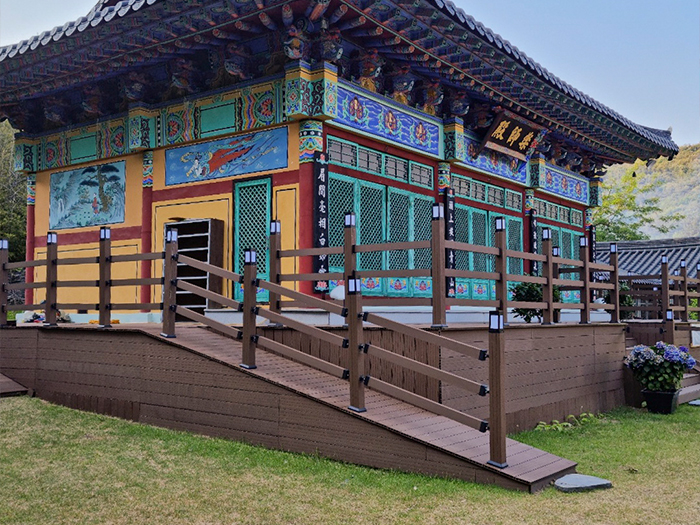 경북 구미시 도선사 합성목재 휀스 4.jpg